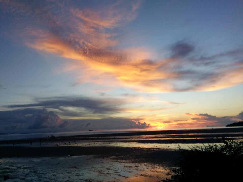 Pink Easy Homes Koh Phangan Thong Sala Bagian luar foto