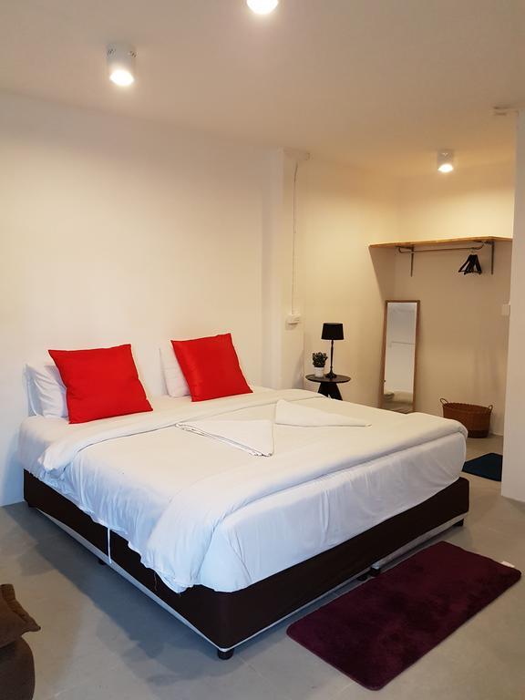 Pink Easy Homes Koh Phangan Thong Sala Bagian luar foto